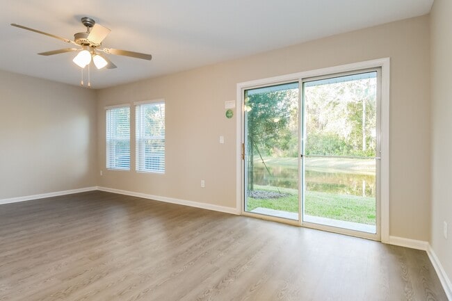 Foto del edificio - 783 Henley Ct