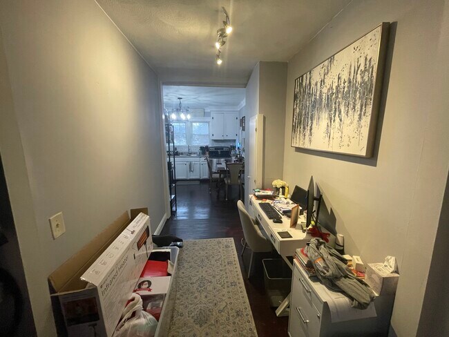 Hall 2 - 182 Dexter St