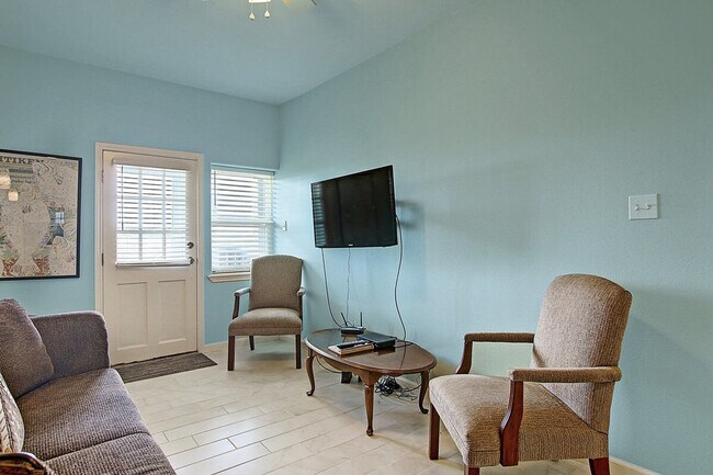 Foto del edificio - 602 Sea Breeze Ln