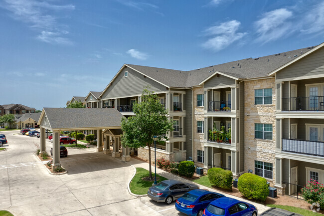 Leasing Office Entrance - The Overlook at Plum Creek