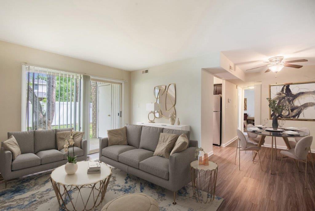 Foto principal - Glen Ridge Apartment Homes