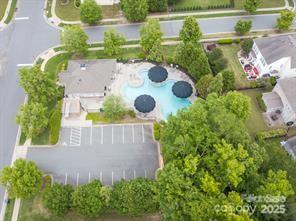 Foto del edificio - 9429 Ridgeforest Dr