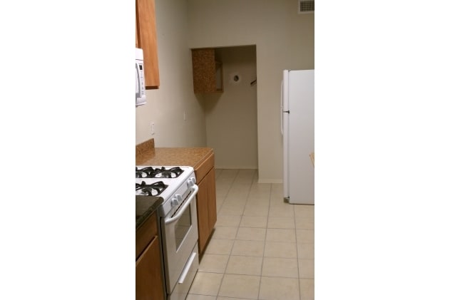  - 1818 Thonig Rd