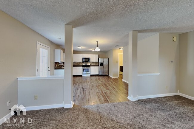 Building Photo - 12632 Endurance Dr