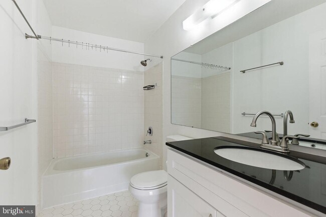 Foto del edificio - 30 Voscek Ct