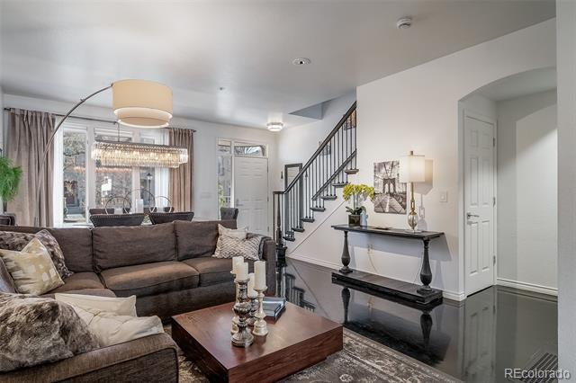 Building Photo - 13 S Garfield St