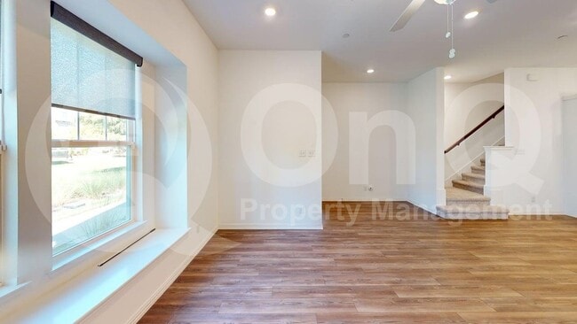 Building Photo - 3220 Colorado Ln