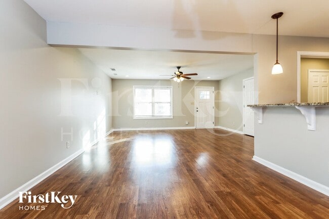 Building Photo - 66 Clifton Dr