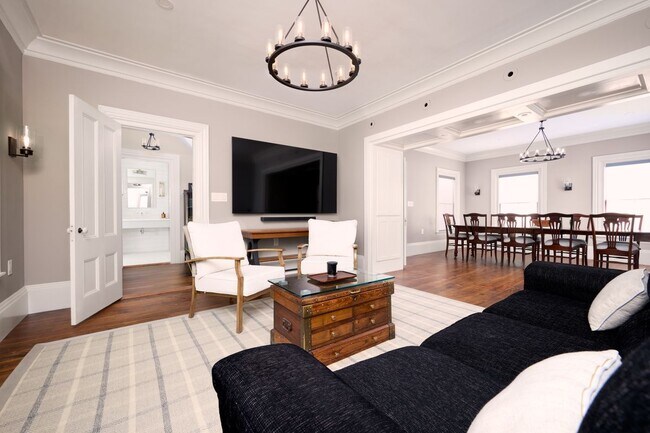 Foto del edificio - 137 Kendall Pond Rd