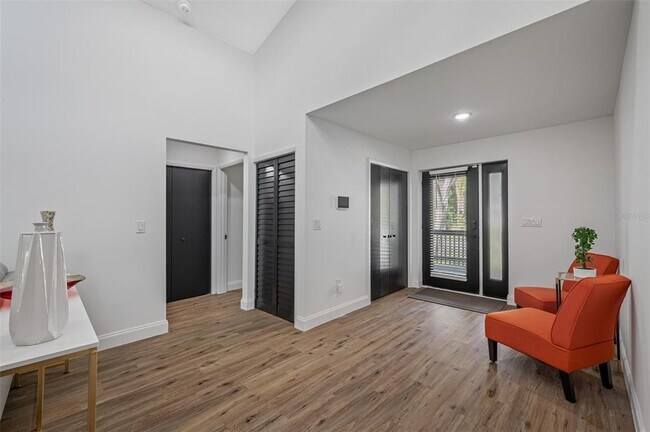 Foto del edificio - 3717 E Clifton St