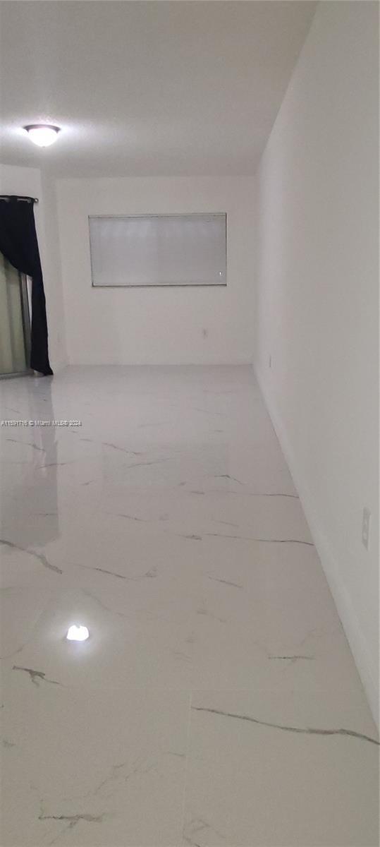 Foto del edificio - 1651 SW 127th Ave