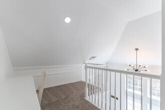 Building Photo - 3631 Country Club Blvd