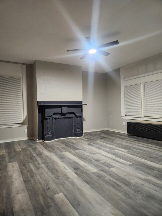 Foto del edificio - 147 Jucunda St