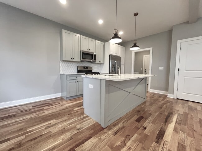 Foto del edificio - 964 Partridge Cir