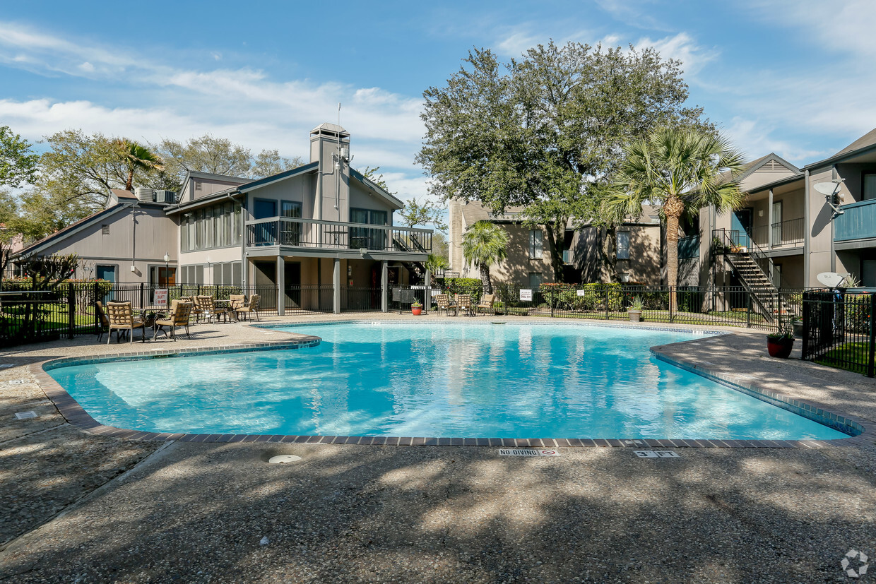 Piscina - Las Varandas Apartments