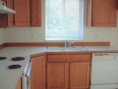 Building Photo - SINGLE FAMILY HOME ON MONTAGE (P#185)