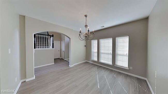 Building Photo - 4 br, 2 bath House - 3002 Hurst Green Lane