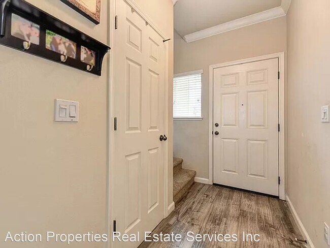 Building Photo - 4 br, 3 bath House - 1682 Grey Bunny Drive