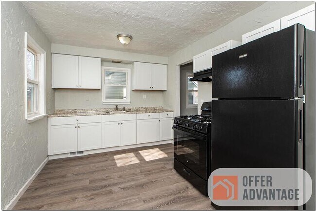 Foto del edificio - 26980 Farringdon Ave
