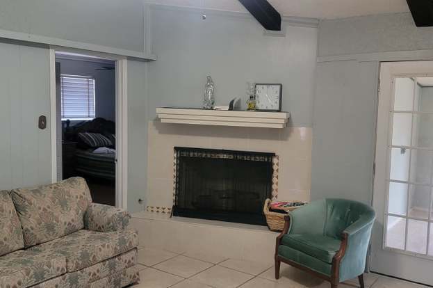 Foto del edificio - 10915 Mount Ida Dr