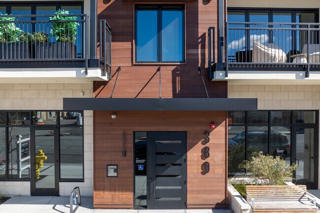Main entrance - 1st Street Village