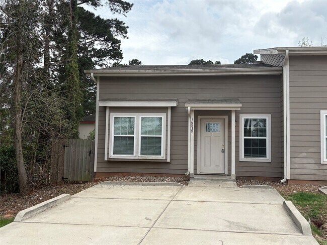 Foto del edificio - 16839 Balmoral St