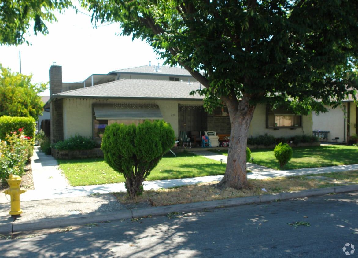 Building Photo - 520 Doyle Rd