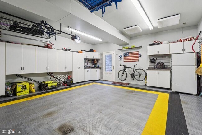 Foto del edificio - 47660 Pennrun Way