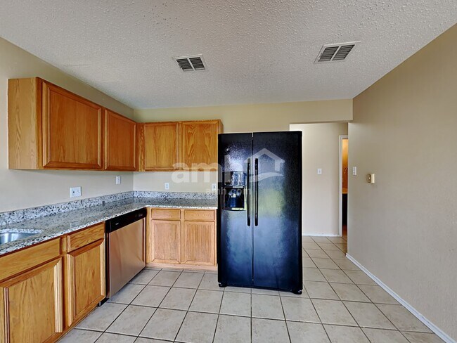 Building Photo - 3332 Chapel Ridge Way