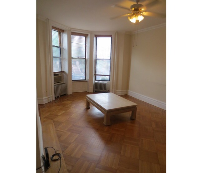 Foto del edificio - 551 9th St