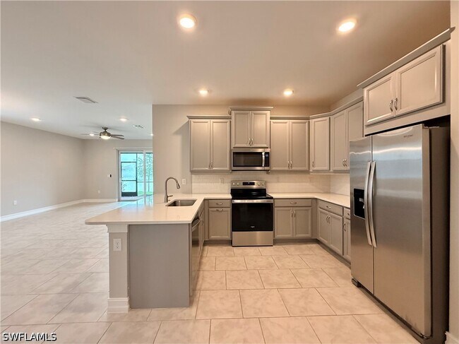 Foto del edificio - 842 Enbrook Lp