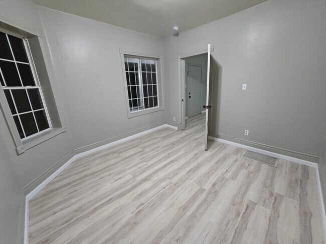 Foto del edificio - 1230 Cherry St