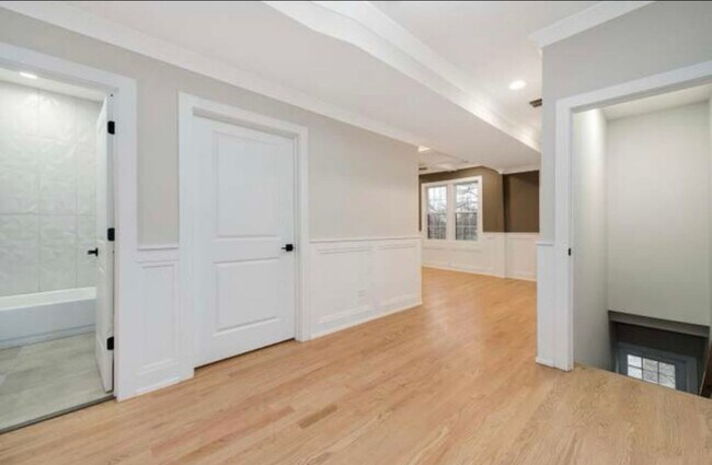 Foto del edificio - 1154 W 88th St