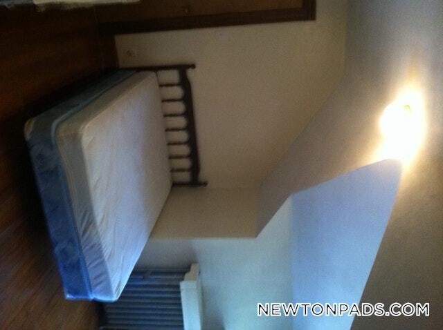 Foto del edificio - 200 Commonwealth Ave