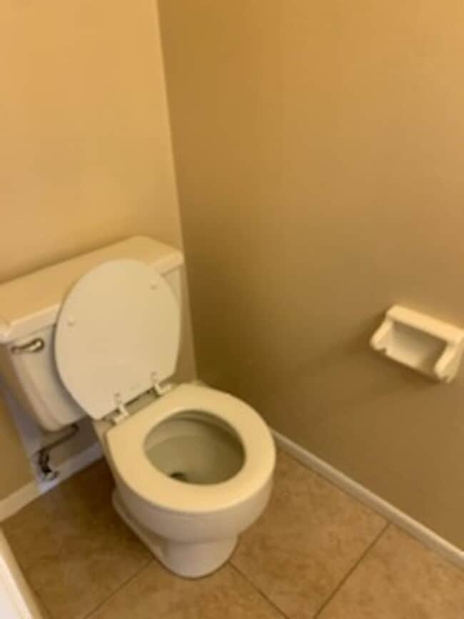 Building Photo - Two Bedroom One And a Half Bath Townhome -...