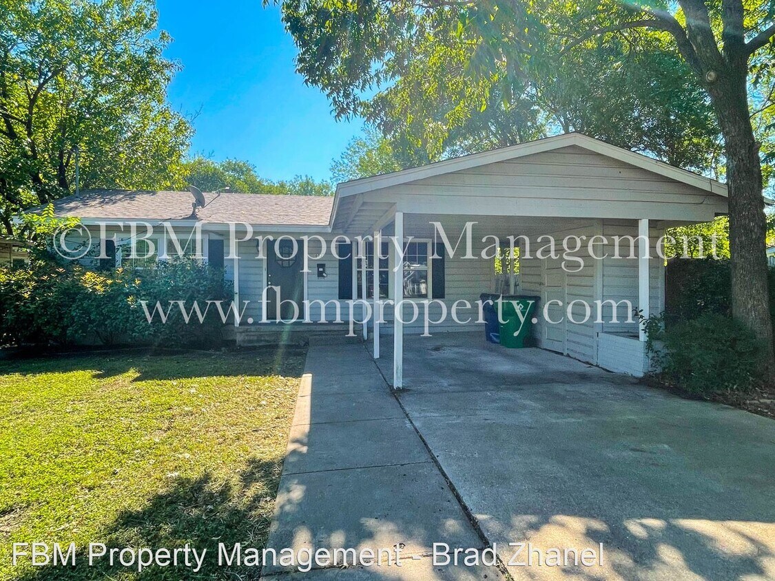 Primary Photo - 2 br, 1.5 bath House - 802 Dunn Street