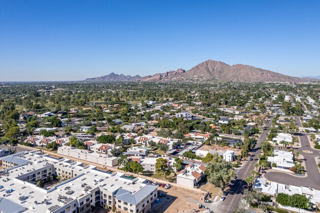 Aerial Photo - Shadow Bend Condominiums