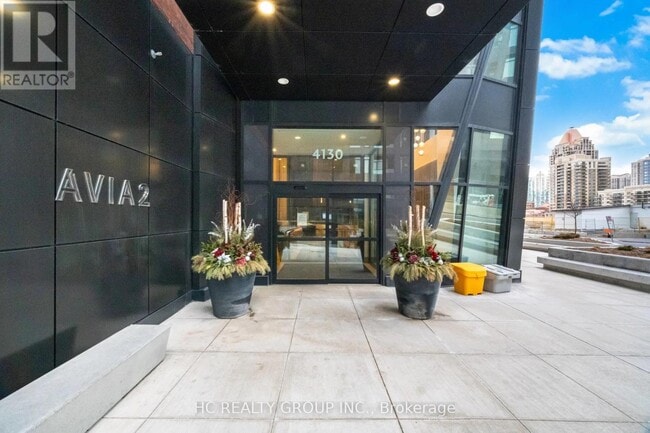 Building Photo - 4130 Parkside Village Dr