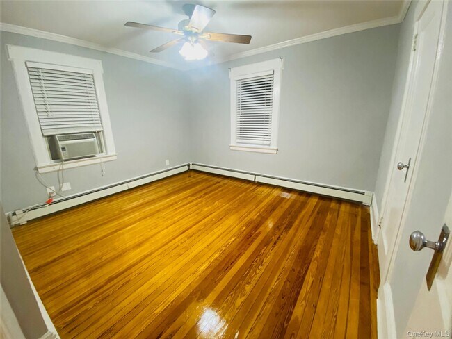 Foto del edificio - 69 Grand Ave