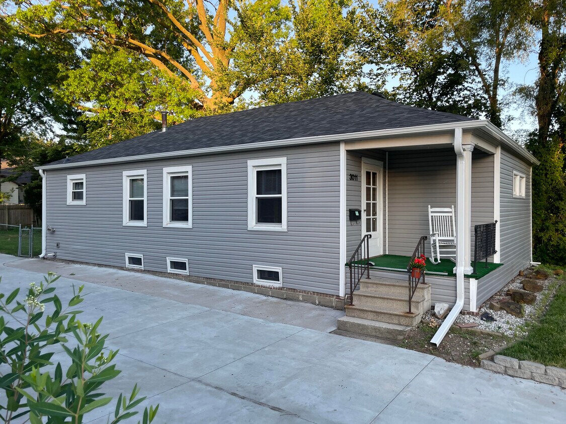 Foto principal - 3011 South St