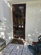 Building Photo - 3345 Oliphant St