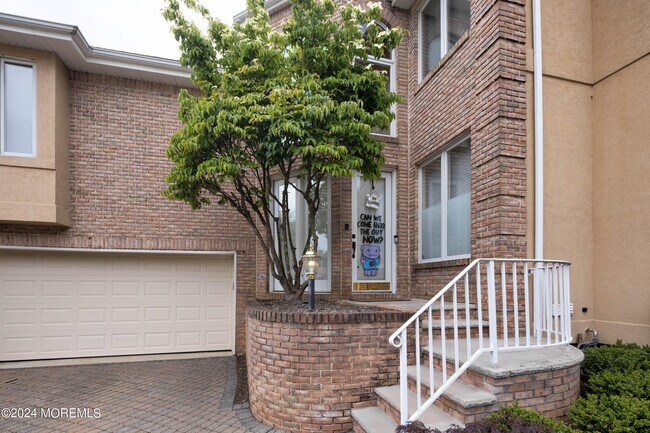 Building Photo - 231 Santa Rosa Ct
