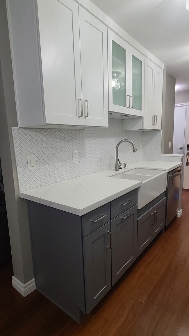 Foto del edificio - 17430 Ambaum Blvd S