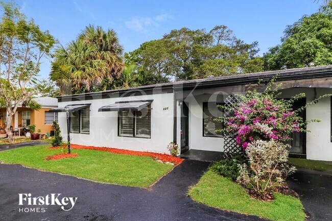 Foto del edificio - 127 2nd St