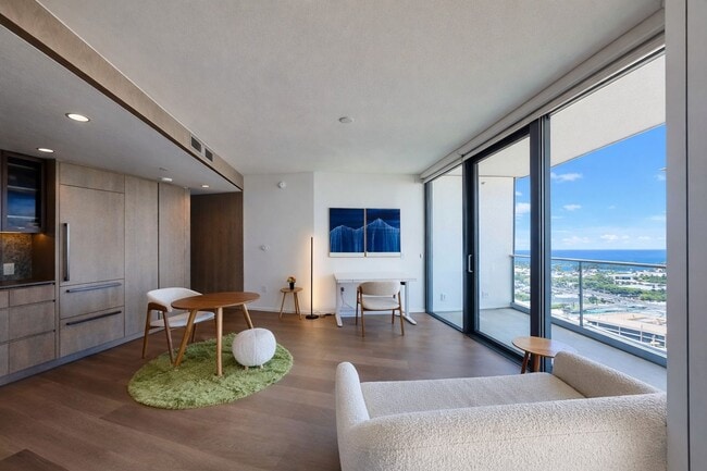 Foto del edificio - Koula 1-bedroom, 1-bathroom, with 1-assigned parking stall