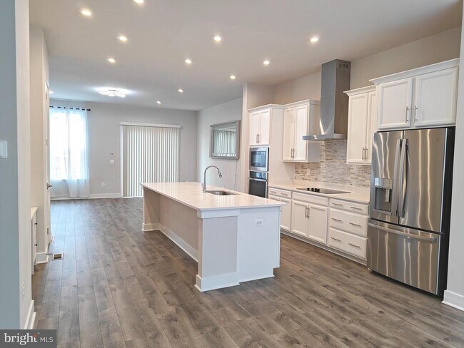 Foto del edificio - 2393 Liberty Lp