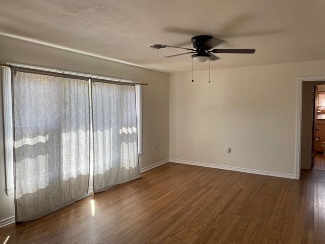 Building Photo - 708 N 43rd St