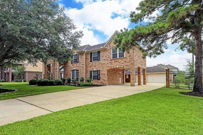 Building Photo - 24402 Falcon Point Dr