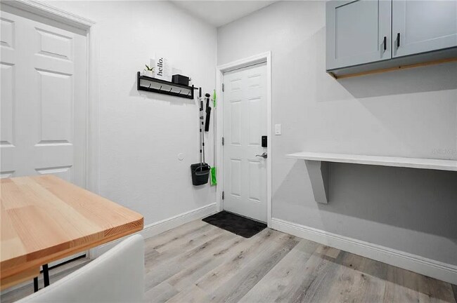 Foto del edificio - 4501 Bray Rd