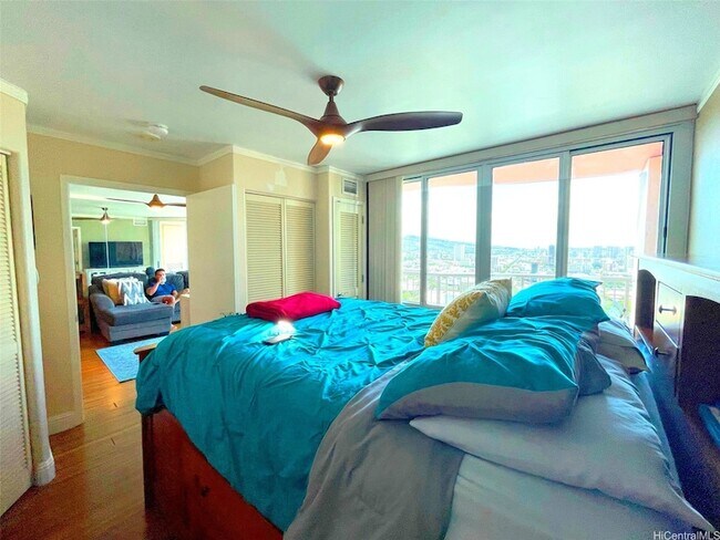 Foto del edificio - 801 S King St